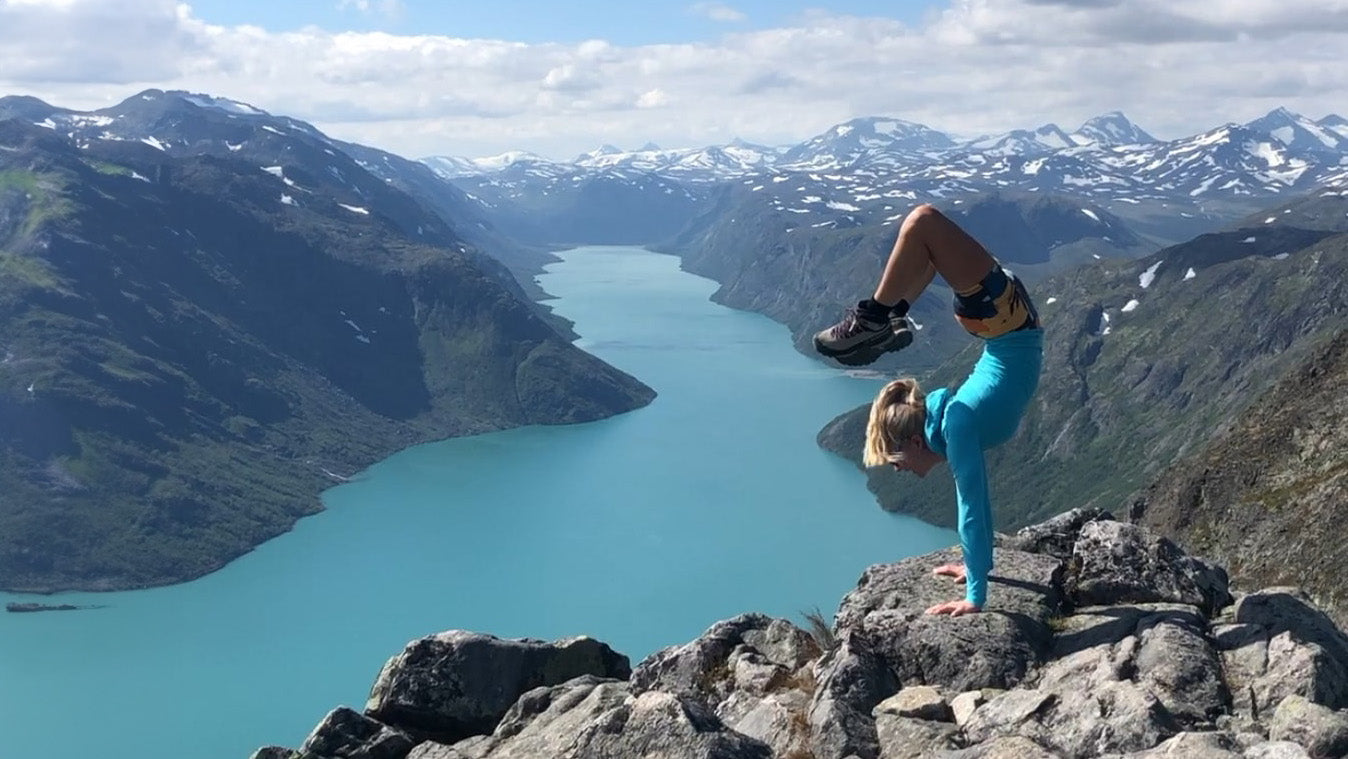 How to Stay Active While Traveling | Minimalist Strength Guide