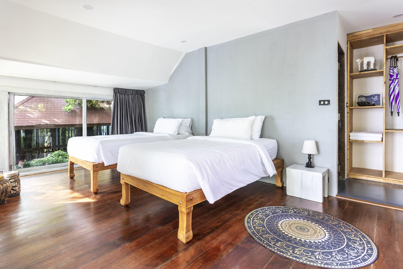 Outpost Booking Options