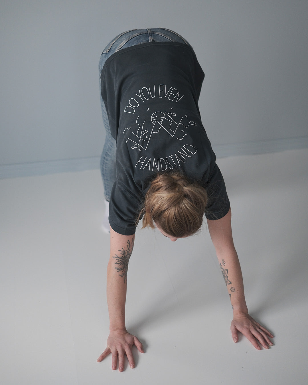 Casual DO YOU EVEN HANDSTAND Tee