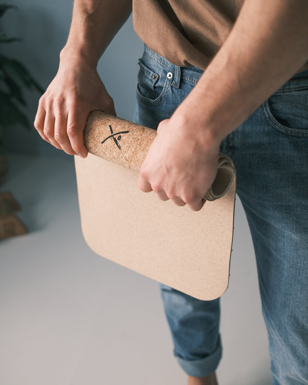 Movement Pad - Mini yoga & exercise mat in cork | 100% Natural | Travel friendly